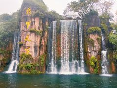 -峨眉山报国寺