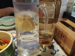 -川流不息·地道川菜·小龙虾(新松江路店)