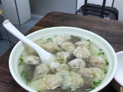 -鲁氏汤包王(长白街店)