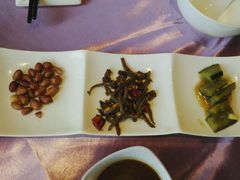 -蜈支洲岛珊瑚酒店临海阁中餐厅