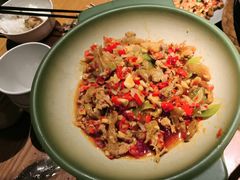 土家摆子肉-吃饭皇帝大土家民族菜(荟聚店)