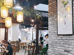 大堂-冯四孃跷脚牛肉·非物质文化遗产店