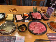 -呷哺呷哺(普陀乐购真北店)