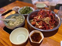 -琥珀老六龙虾(四里河店)