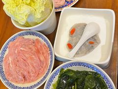 -沸炉重庆老火锅(军事博物馆店)