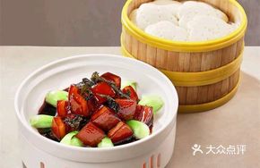 Longjing Tea Braised Pork