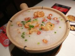 -新大咀港式茶餐厅(宝山万达店)