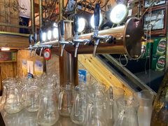 -老东镇啤酒屋海鲜加工·蒸汽海鲜·海鲜烧烤(台东店)