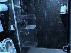 -铂斯登行政公寓(深圳北站汇隆中心店)