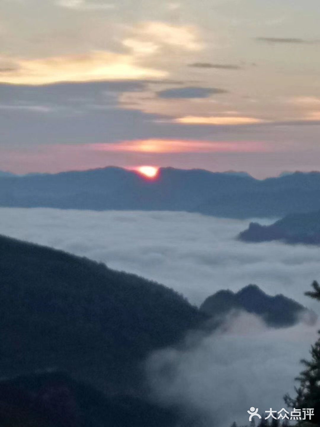 丰都县都督乡 川西牛背山是摄影家最美的天台