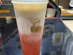 桃子草莓酪酪-LELECHA乐乐茶(月星环球港店)