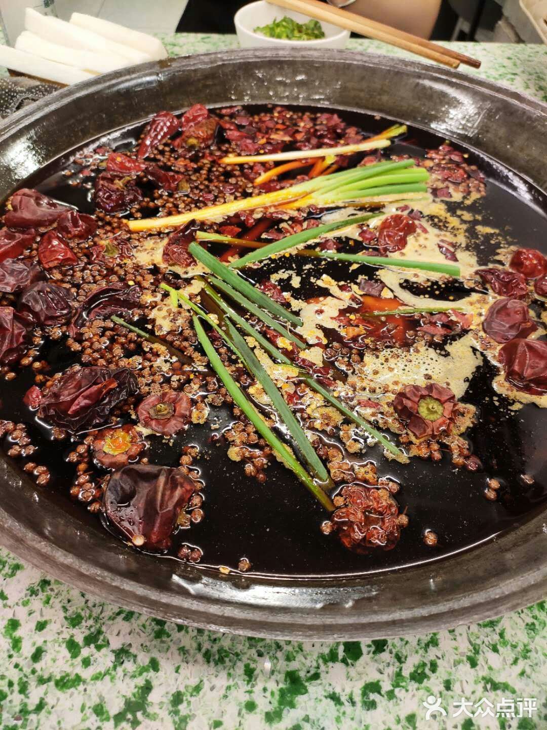 这家火锅给我的一个感觉就是爽，作为一个四川人