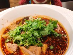 -成都你六姐·牛肉冒菜(城市集市合生汇店)