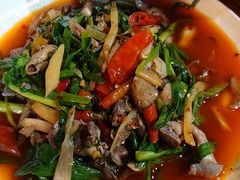 -弓虽昌焖烧鸡(大竹林店)