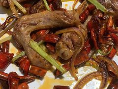 干锅鸭翅-风光老灶麻辣香锅(大成路翠微百货店)