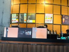 -星巴克臻选(惠州华贸天地1楼店)