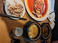 -八源地千岛湖土菜馆·有机鱼(塘苗路十九年店)