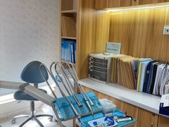 -上海仁爱医院口腔科 · 种植