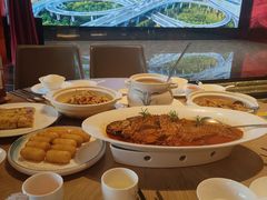 -艳阳天·非遗楚菜(武汉客厅店)