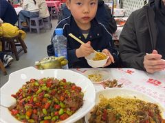 -堂瓦里·33年传统赣菜(第一街区店)