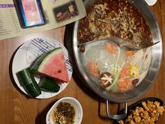 -红牌美蛙鱼头火锅(万辉国际广场店)