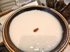 -老牌坊云南鱼豆花火锅(哈西万达店)