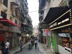 -柠檬车露(卖草地店)