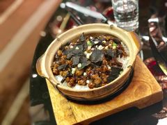 黑松露和牛煲仔饭-北京四季酒店·采逸轩