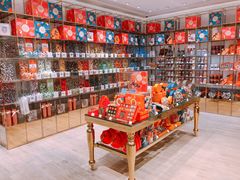 零售区-VENCHI 闻绮(北京国贸商城店)