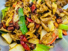 干锅肥肠-苗姑酒堂(仁义社区店)