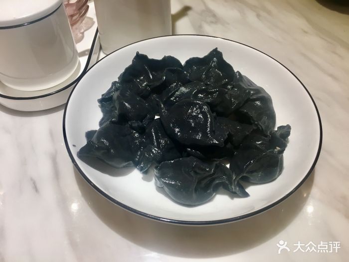 鲅鱼饺子黑色图片