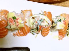 -青瓦餐厅·生鱼片·韩园烤肉(西塔店)