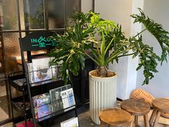 -一坐一忘云南菜(嘉里中心店)