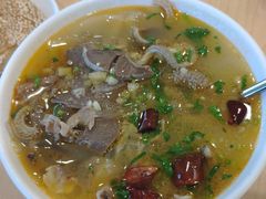 -西部马华清真兰州牛肉面·烧烤夜市(关东店)