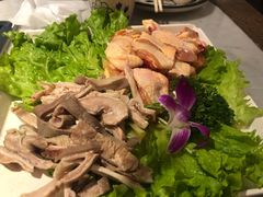 -尚尚仙·酸汤猪手·猪肚鸡火锅(华联万柳购物中心店)