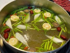 -牛员外鲜切牛肉火锅