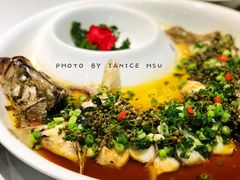 青花椒小葱淋桂鱼-味茂·老船夫1927(东海东路店)