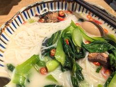 -鲜越鲜鱼粉(财富购物中心店)