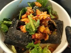 -黑色经典臭豆腐·湖南特产(坡子街店)