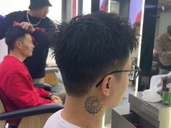 -藤野造型烫发染发