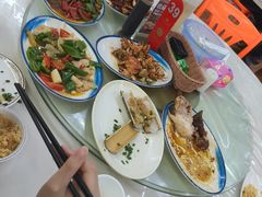 -红月湾海鲜饭店•沙滩海景(双月湾店)