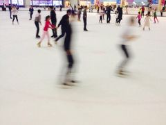 iphone_upload_pic-冰纷万象滑冰场(深圳万象城店)