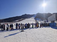 -辽阳弓长岭温泉滑雪场