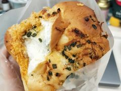 -沁屋面包店(人民东路店)