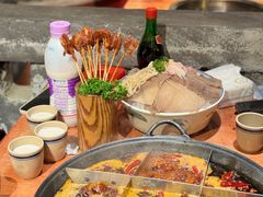 -周小明火锅(黑金冠社区店)