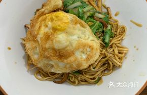 Shredded Pork and Egg Noodles