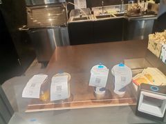 -瑞幸咖啡(北京财富中心店)