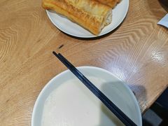 -三好食堂(煎饺·馄饨·肉饼米线·盛世广场店)