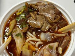 -鑫花溪牛肉米粉(文星广场店)
