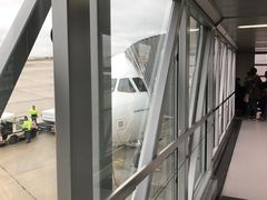 -Gucci(戴高乐机场T 2E)